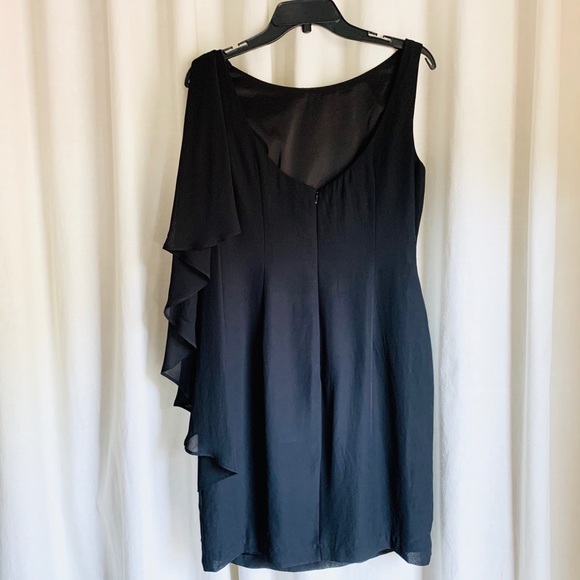 MAGGIE LONDON black dress w chiffon drape sz 10 - Picture 2 of 4